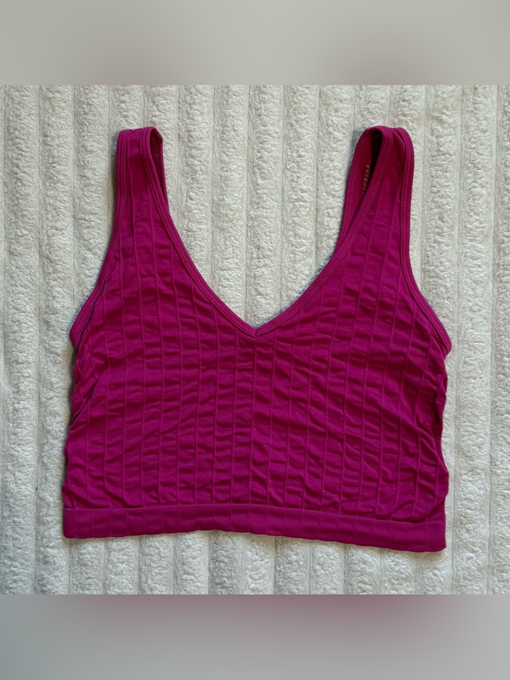 Out From Under By UO Magenta Pink Ribbed Seamless Stretch Crop Top M/L
